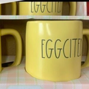 Rae Dunn Easter Mug Set